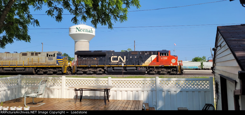 CN 3182 CN 3933